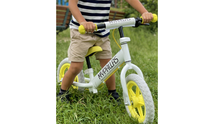 未使用に近い　MYPALLAS　マイパラス　ちゃりんこマスター　キックバイク 未使用に近い MYPALLAS マイパラス ちゃりんこマスター キック